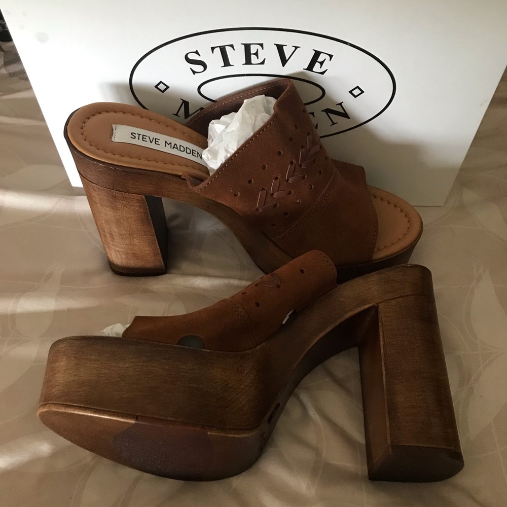 BNIB Steve madden Lita Chestnut suede, size 9